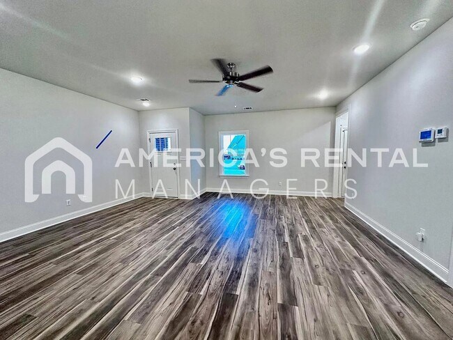 Photo - NEW CONSTRUCTION - Spacious Sifford Plan with Three Car Garage!