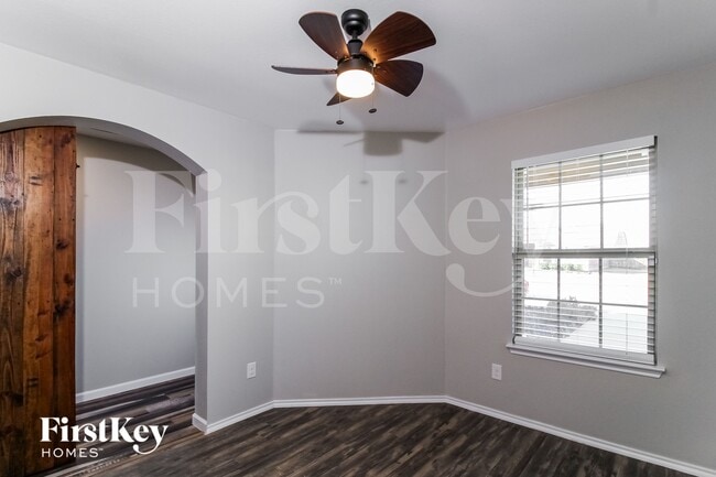 Photo - 1307 Bent Grass Dr
