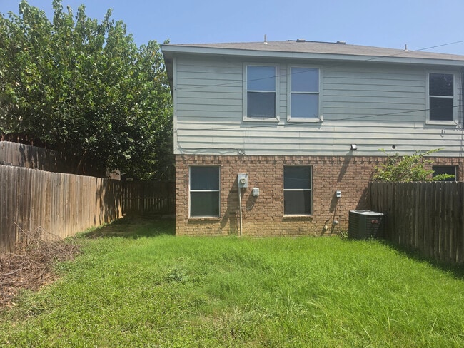Photo - Room in Duplex on Arbor Ave