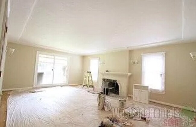 Photo - 1145 S Shenandoah St