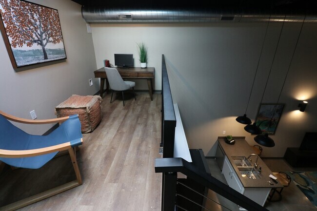 Photo - 216 Northland Ave