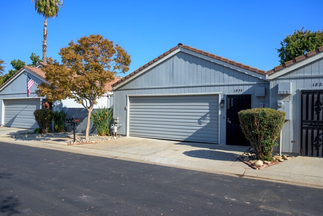 Photo - 1822 Cougar Ln