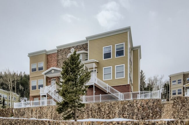 Building Photo - 799 Martin Dr