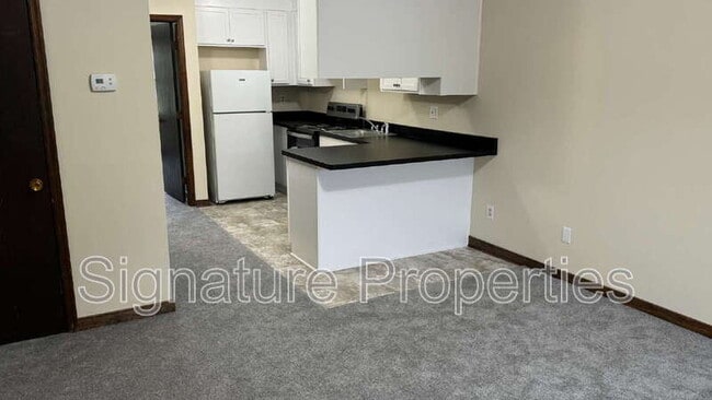 Photo - 211 Newbridge Rd