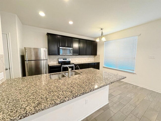 Photo - 2105 Town Centre Dr Unit 41