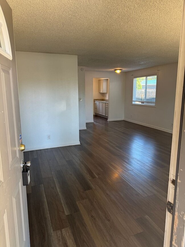 Photo - 2 bedroom 1 bath duplex with a garage!