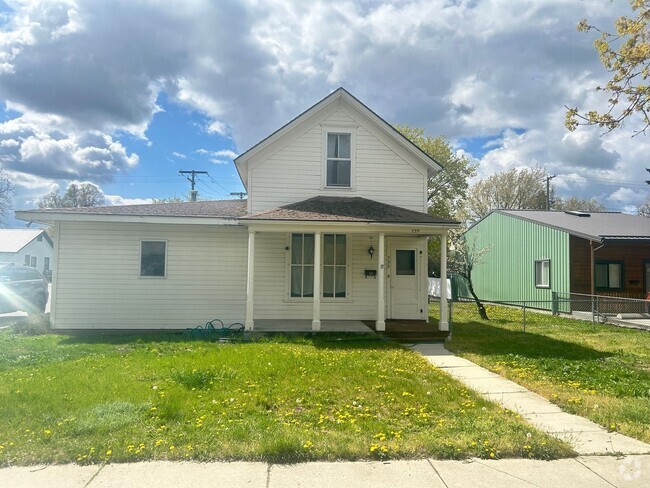 Building Photo - Charming 3 bed 2 bath in Hamilton. Rental