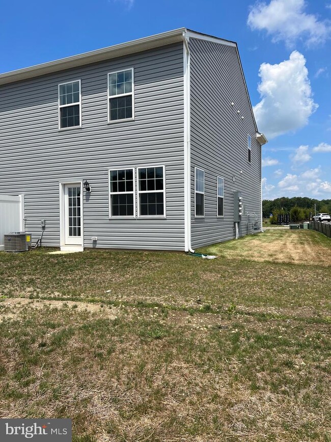 Photo - 82 Arlotta St Townhome