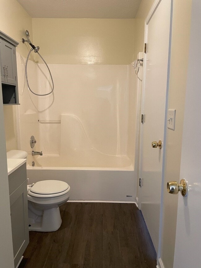 Photo - 209 E Wilson St
