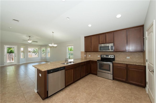 Photo - 19005 Mangan Way