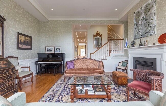 Photo - 212 Beacon St Unit 2