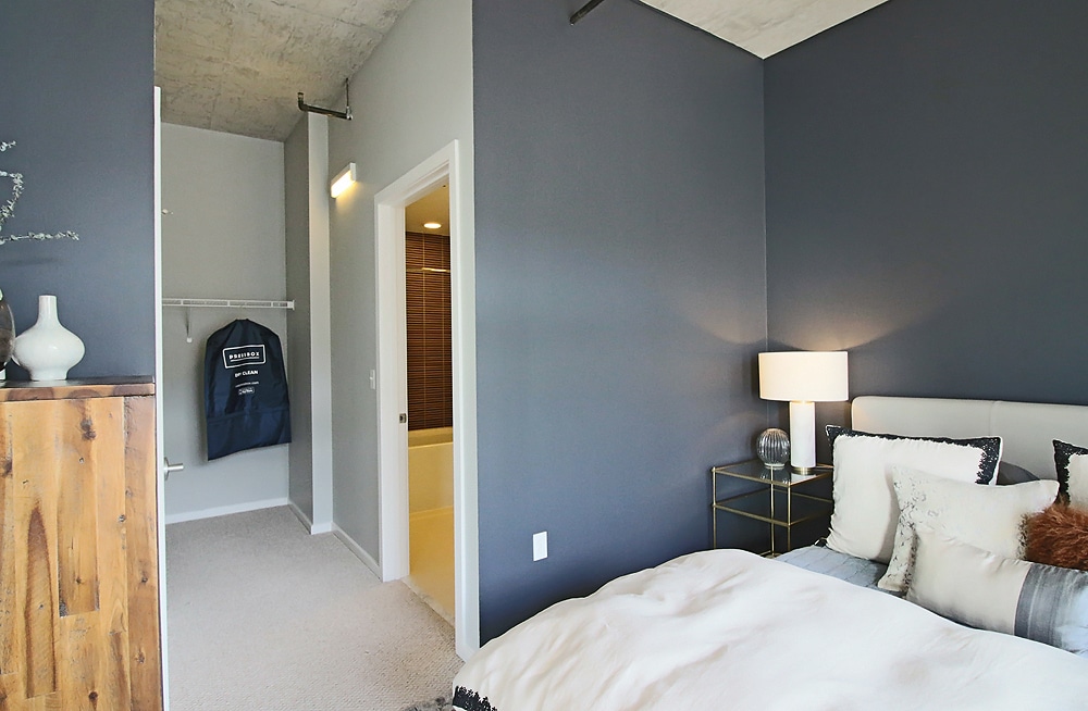 Photo - 148 W Roosevelt Rd