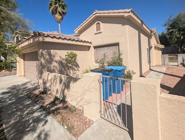8000 Revolver Ave