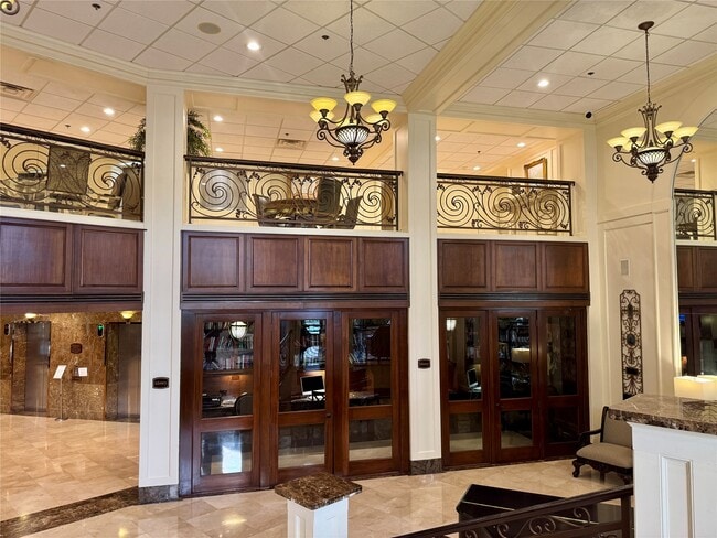 Photo - 3525 Sage Rd Unit 813