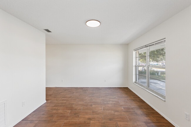 Photo - 1238 Padgett Cir