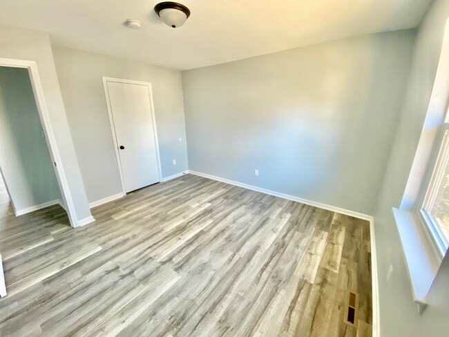 Photo - 1902 S Claremont Ave