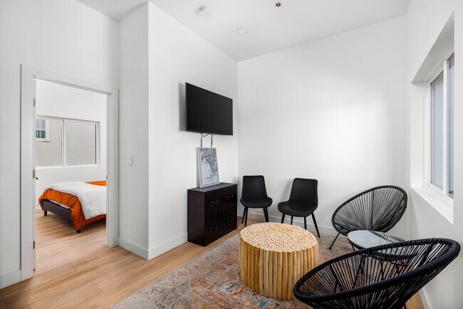 2110 Drescher St Unidad 1