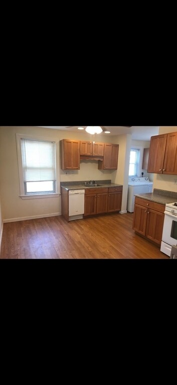 Photo - 76 Brooks St Unit #1