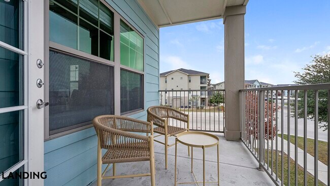 2115 Windsor Blvd Unit 2206