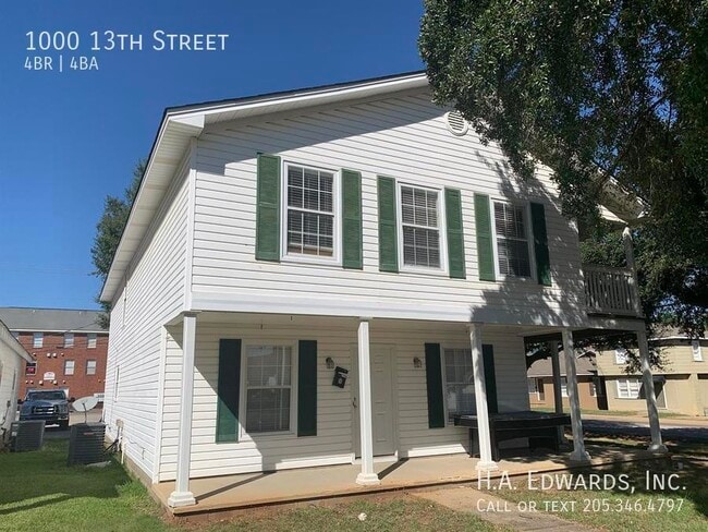 Building Photo - 1000 13th St Rental