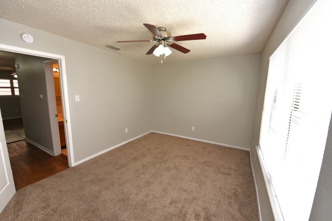 Chilton Village Apartments