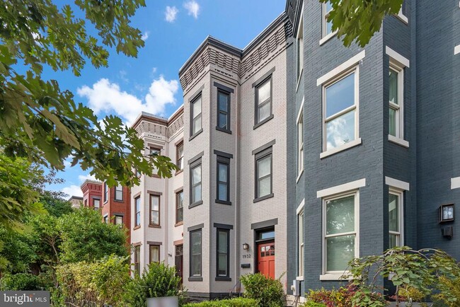 Building Photo - 1932 15th St NW Rental
