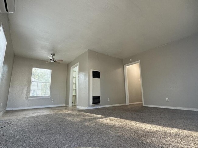 Photo - 722 Carrie Ave