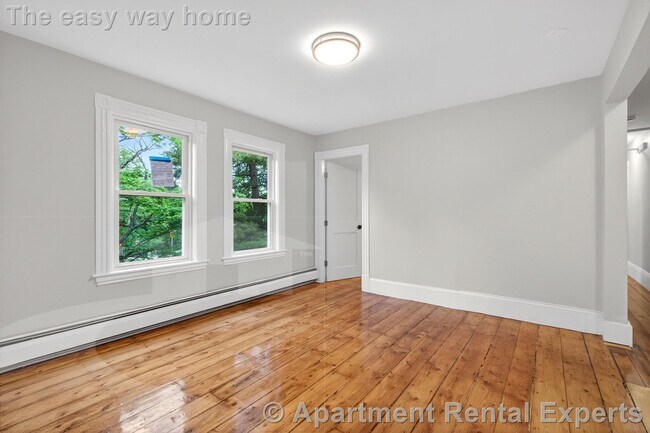 112 Woodstock St Unit 2