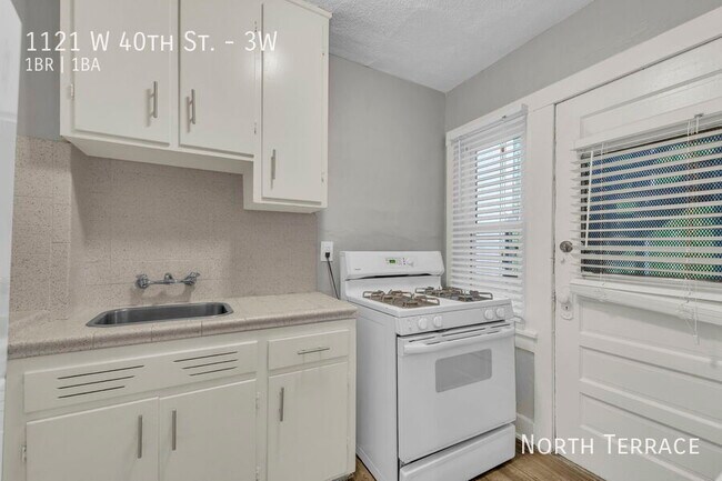 Photo - 1121 W 40th St Apartment Unit 3W