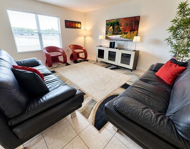 4722 Ruby Red Ln