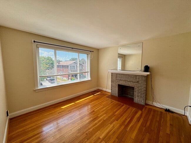 4645 Wilcox Ave Unit 4645A