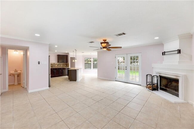 Photo - 2109 Jasper Ln