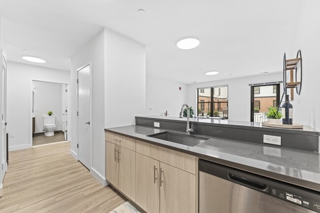 Photo - 416 Highland Ave