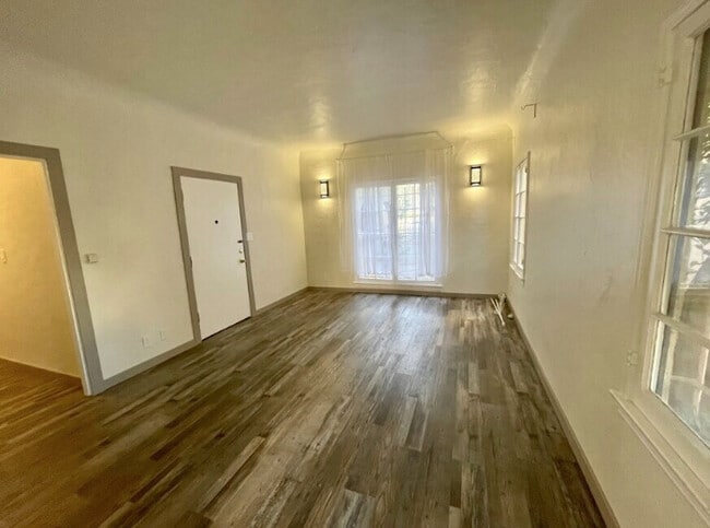 Photo - 8714 W Olympic Blvd