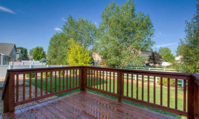 Photo - 221 Green Teal Dr