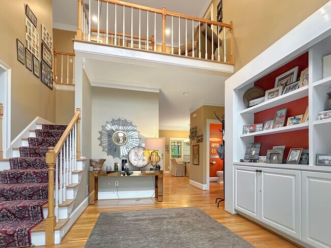 Photo - Brookhaven Beauty!  Furnished Short Term R...