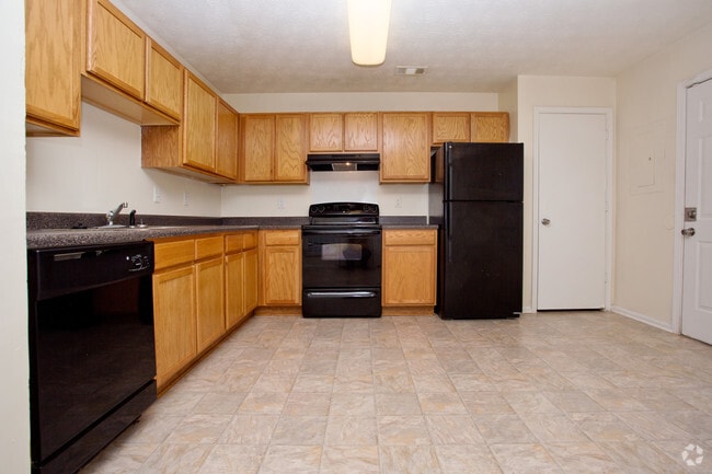 3BR, 2.5BA - 1273 SF