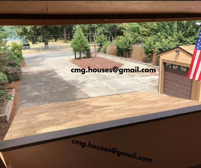 Photo - 14602 Portland Ave SW