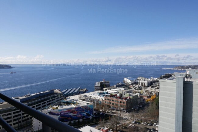 Building Photo - 2125 1st Ave Unit 1802