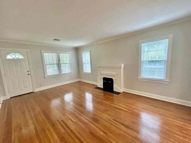 Photo - 1011 E 36th St Casa