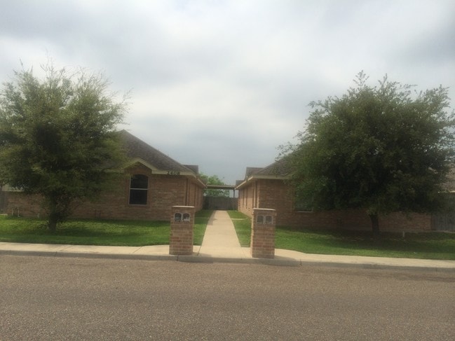 Main View - 2408 Moonlight Ln Apartments Unit 1