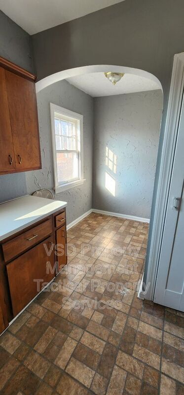 Photo - 14717 Milverton Rd Unit Up