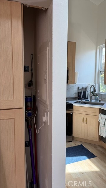 4473 Dogwood Ave