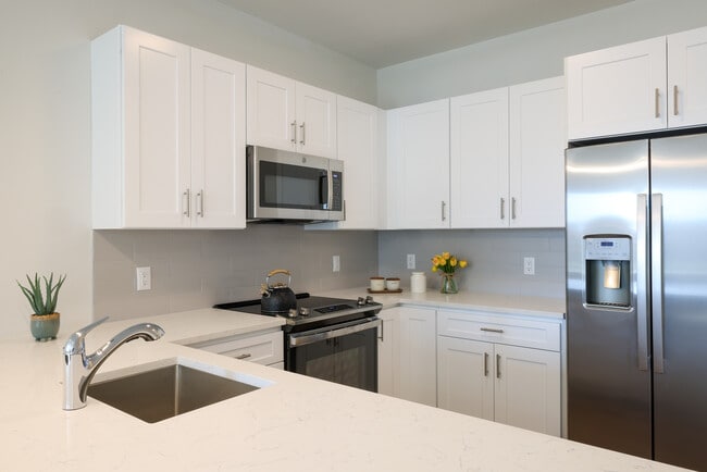 Photo - The Delford Apartments