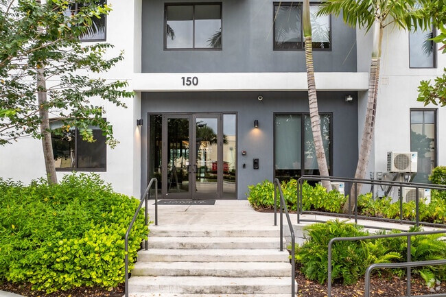 Entrance - Oasis Pointe