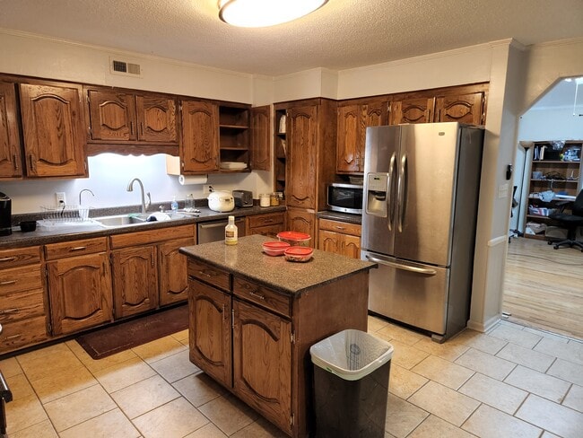 Photo - 1528 Larhonda Dr