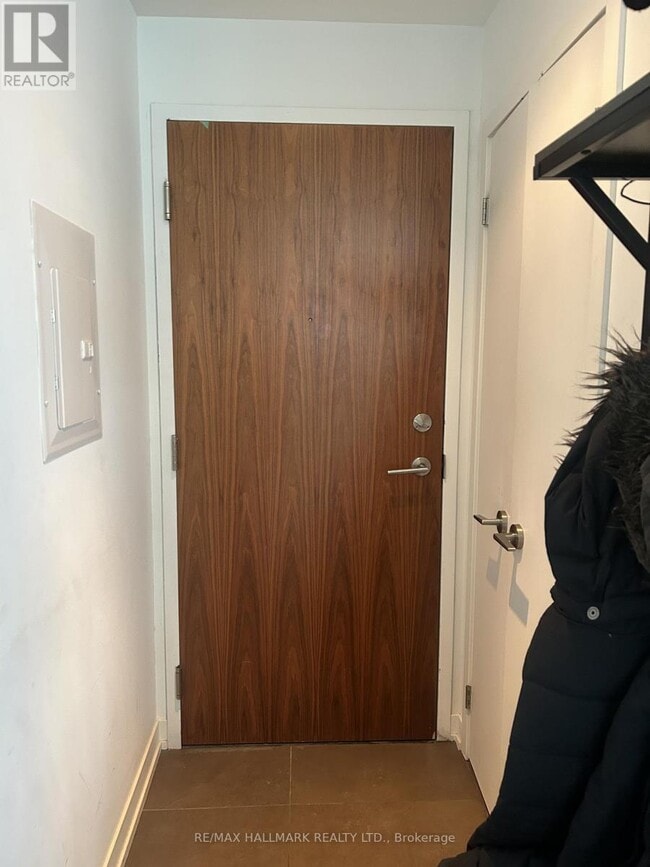 Photo - 170 Fort York Blvd Unit Ph04