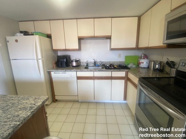 Photo - 85 Brainerd Rd Unit 3