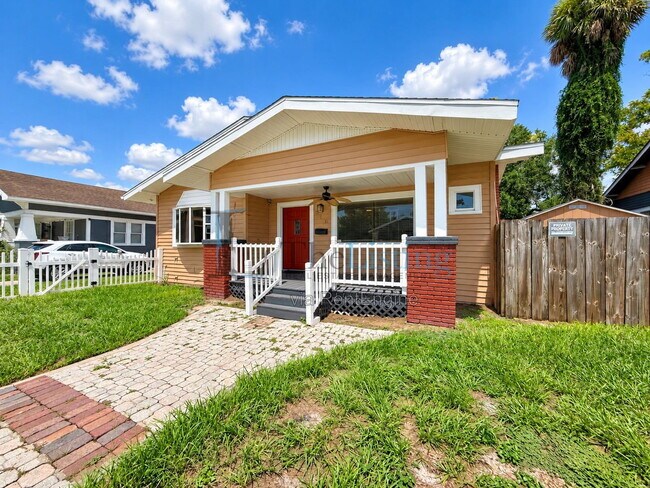 Photo - 916 E 25th Ave