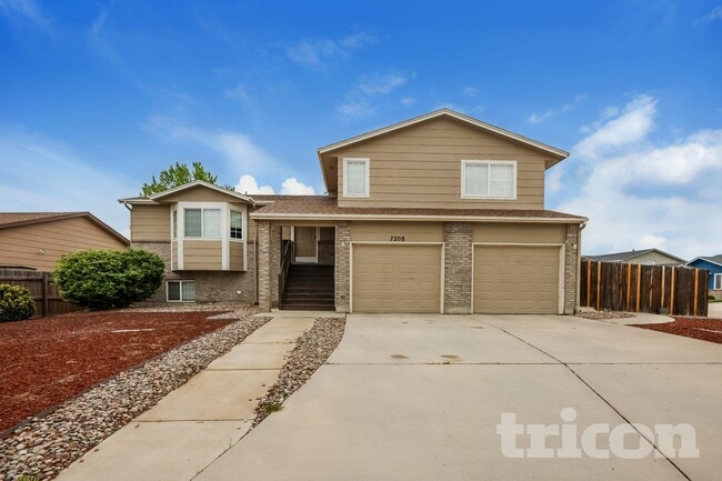 Building Photo - 7208 Littlefork Ln